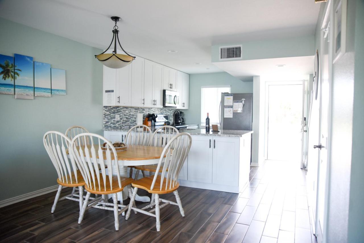 Rockport Waterfront Condo With A View Exterior foto